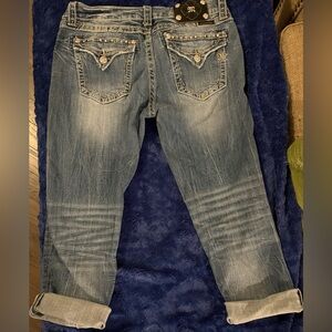 Miss Me Denim Capris, Size 28. Used, good condition. Non-smoking home.